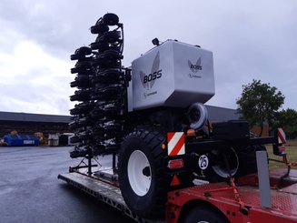 Semoir pour semis simplifié Agrisem BOSS Repliable