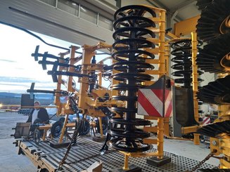 Déchaumeur à dents Agrisem Smartplow porté Repliable