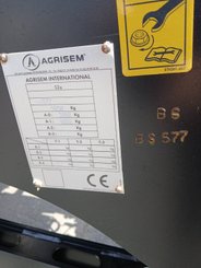 Semoir pour semis simplifié Agrisem BOSS Repliable