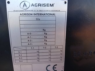 Semoir pour semis simplifié Agrisem BOSS Repliable