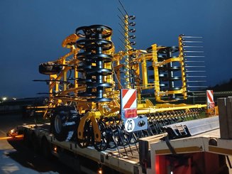 Déchaumeur à dents Agrisem Vibromulch traîné Repliable