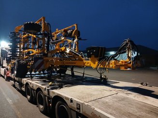 Déchaumeur à dents Agrisem Vibromulch traîné Repliable