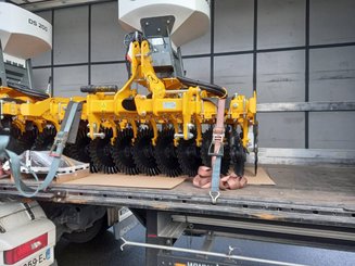 Déchaumeur à disques Agrisem Disc-O-Vigne Fixe