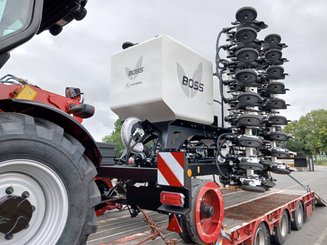 Semoir pour semis simplifié Agrisem BOSS Trainé 4/7.5m