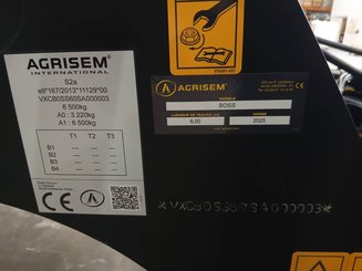 Semoir pour semis simplifié Agrisem BOSS Trainé 4/7.5m