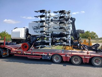 Semoir pour semis simplifié Agrisem BOSS Trainé 4/7.5m