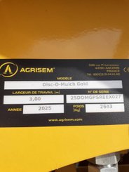 Déchaumeur à disques Agrisem Disc-O-Mulch Gold porté Fixe