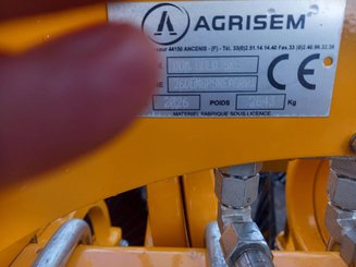 Déchaumeur à disques Agrisem Disc-O-Mulch Gold porté Fixe