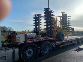 Déchaumeur à disques Agrisem Disc-O-Mulch Série R traîné Repliable