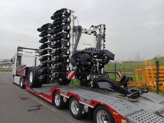 Semoir pour semis simplifié Agrisem BOSS Trainé 4/7.5m